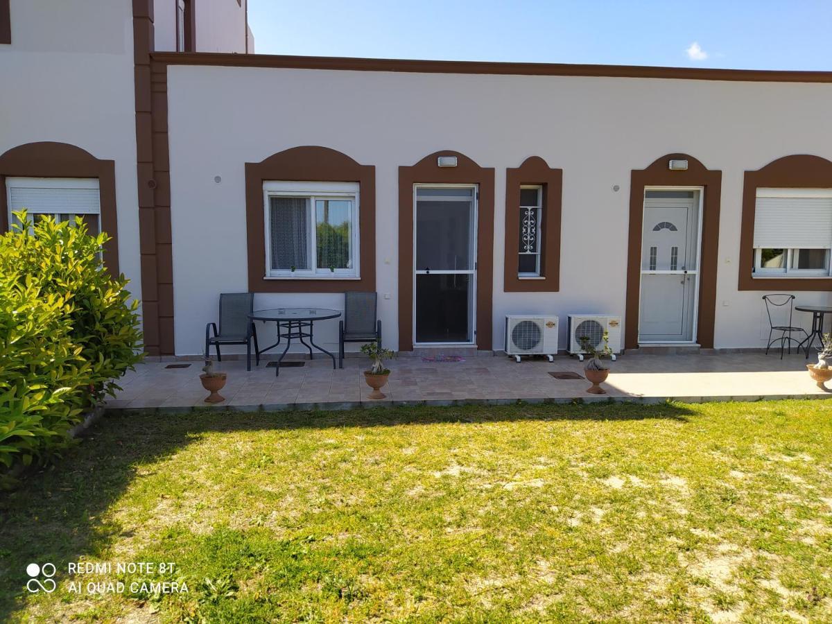 Artemisia Apartment Коскину Экстерьер фото